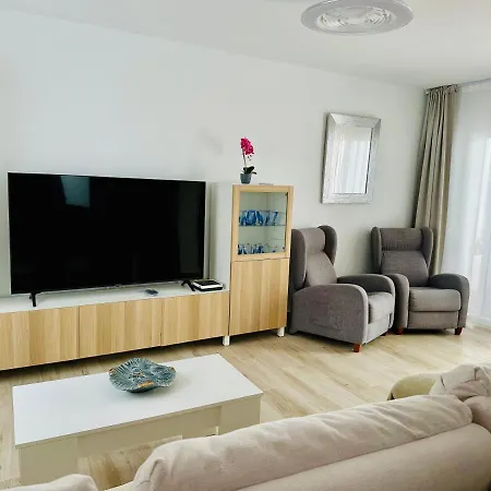 Modern Duplex 50m From The Daire